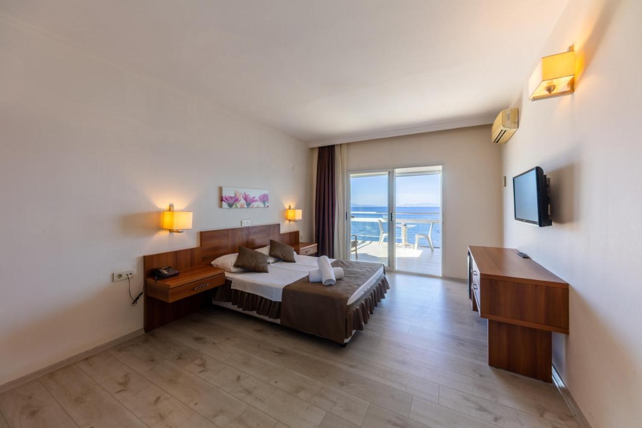 Melis Hotel Kusadasi Bagian luar foto