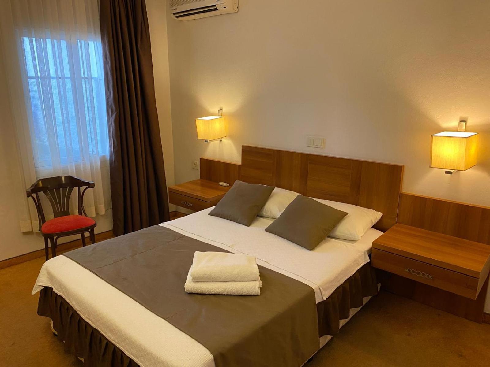 Melis Hotel Kusadasi Bagian luar foto