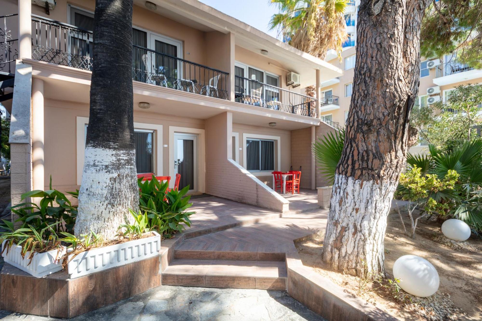 Melis Hotel Kusadasi Bagian luar foto