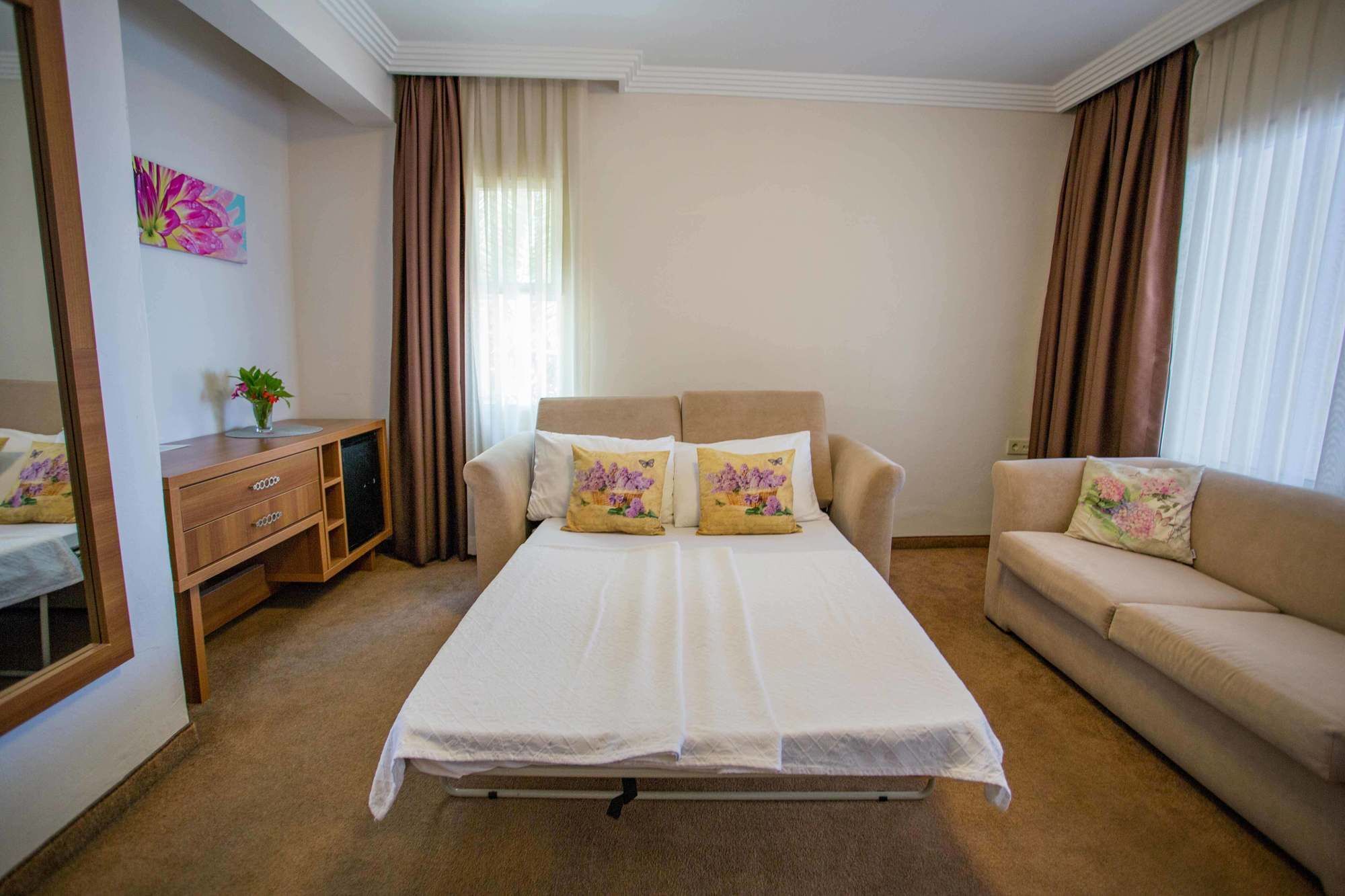 Melis Hotel Kusadasi Bagian luar foto