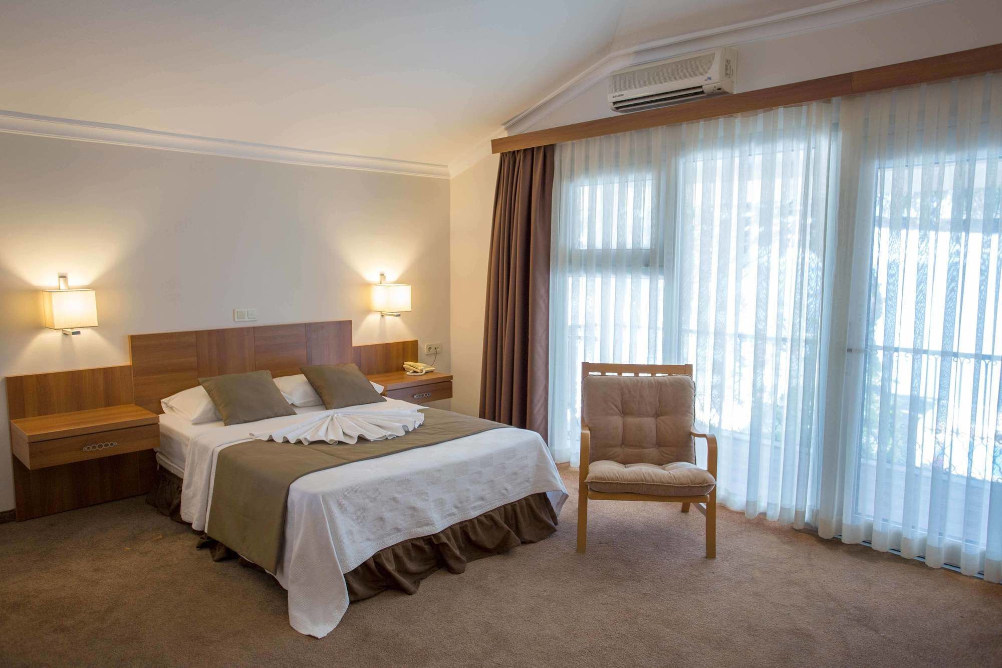Melis Hotel Kusadasi Bagian luar foto